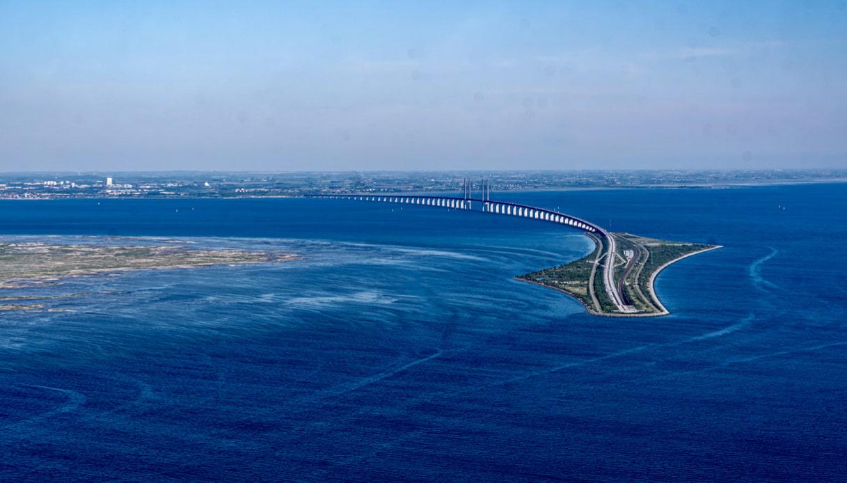 La connexion Suède et Danemark : pont et île