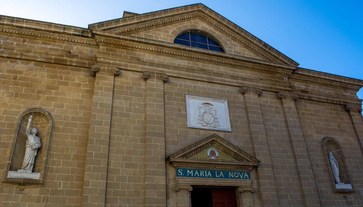 Église Santa Maria la Nova, au cœur de Pulsano