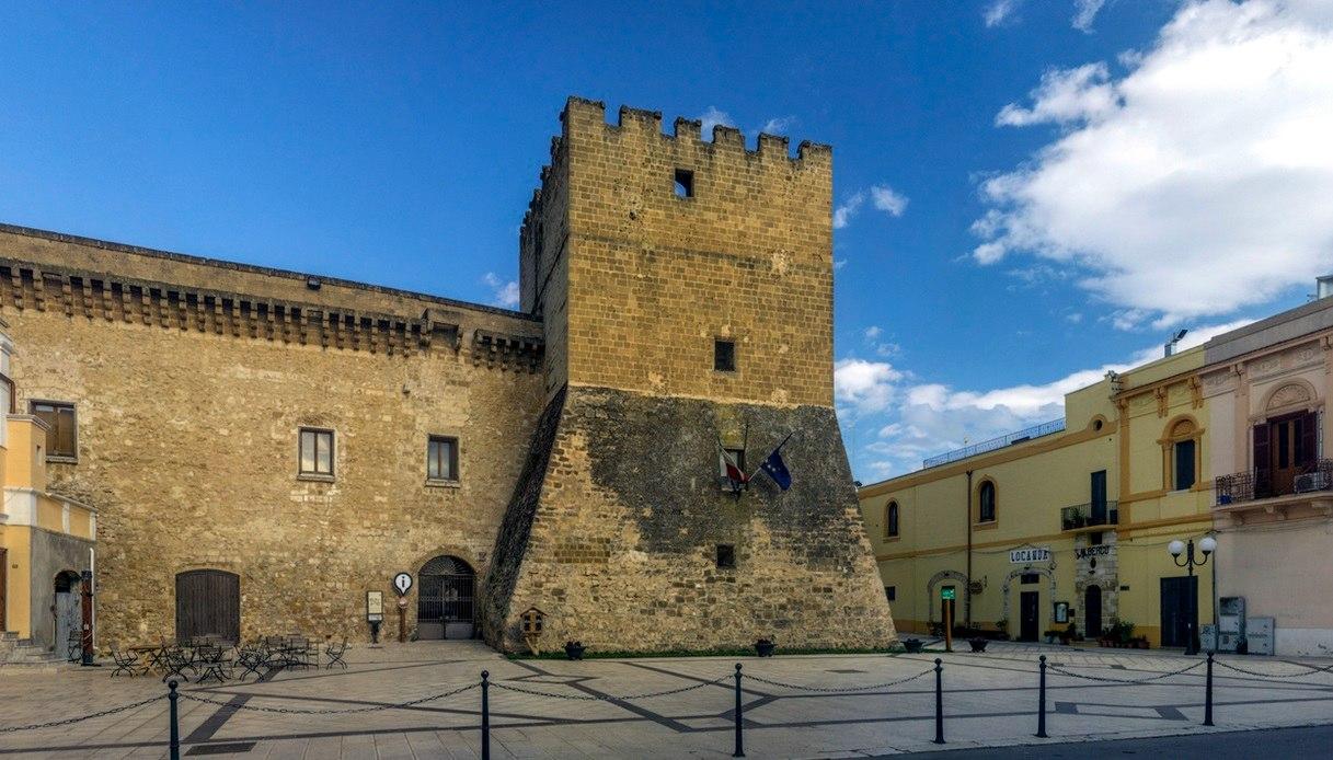 Château De Falconibus au cœur de Pulsano